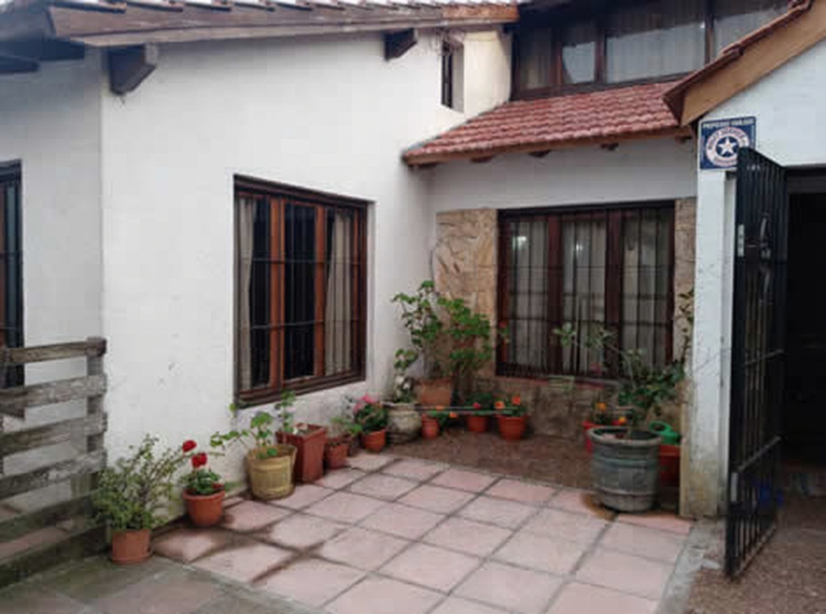 Departamento para 4 personas cerca del centro comercial en Mar de Ajó miniatura 2