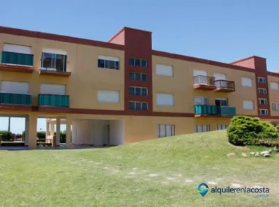 Departamento frente al mar en Edificio Horizonte, Villa Gesell foto 2