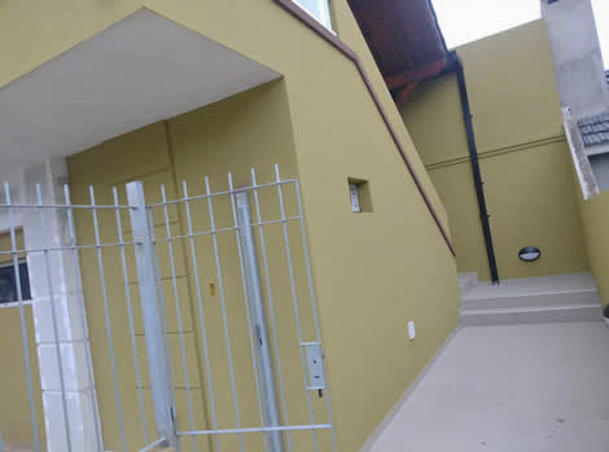 Departamento con patio y parrilla en San Bernardo miniatura 2