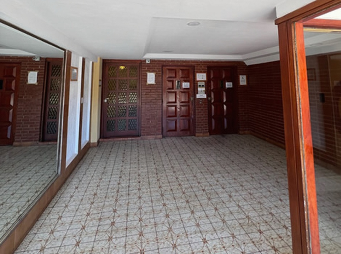 Departamento con vista al mar frente al mar en San Clemente del Tuyú miniatura 2