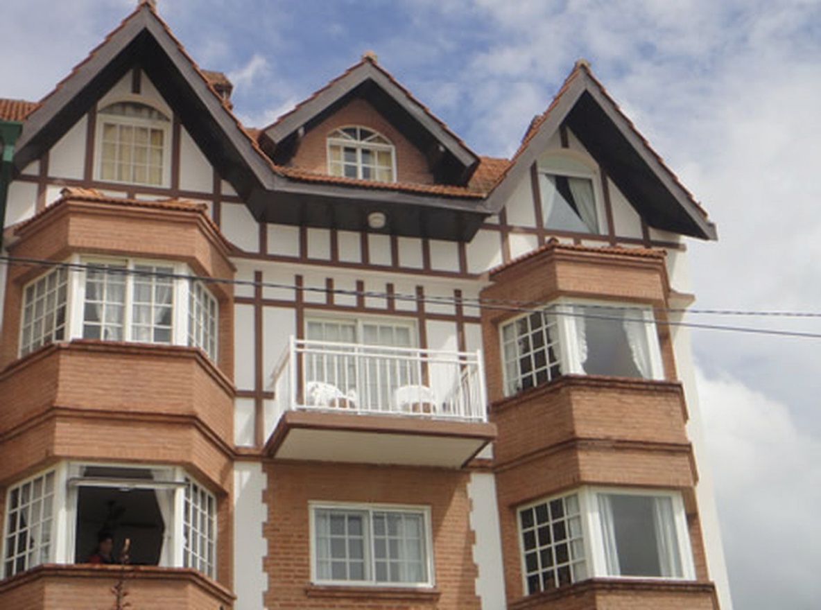 Departamento y triplex frente al mar en Villa Gesell