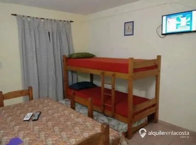 Departamento con patio y parrilla a 50 metros del mar en Mar del Tuyú foto 4