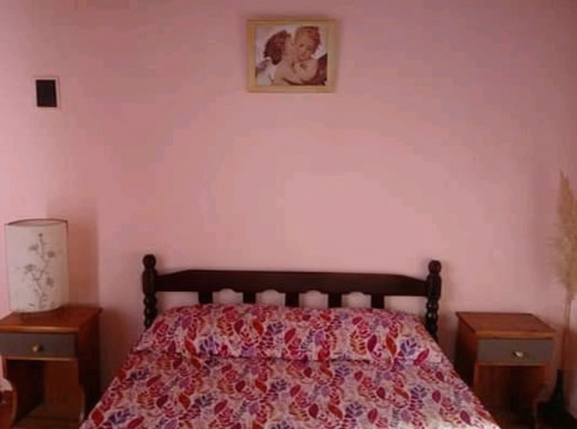 Departamento con patio y parrilla a 50 metros del mar en Mar del Tuyú miniatura 12