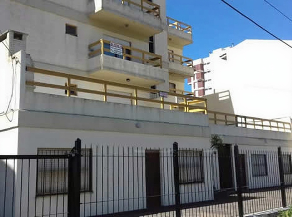 Departamento amplio para 6 personas a 1 cuadra de la playa en Villa Gesell
