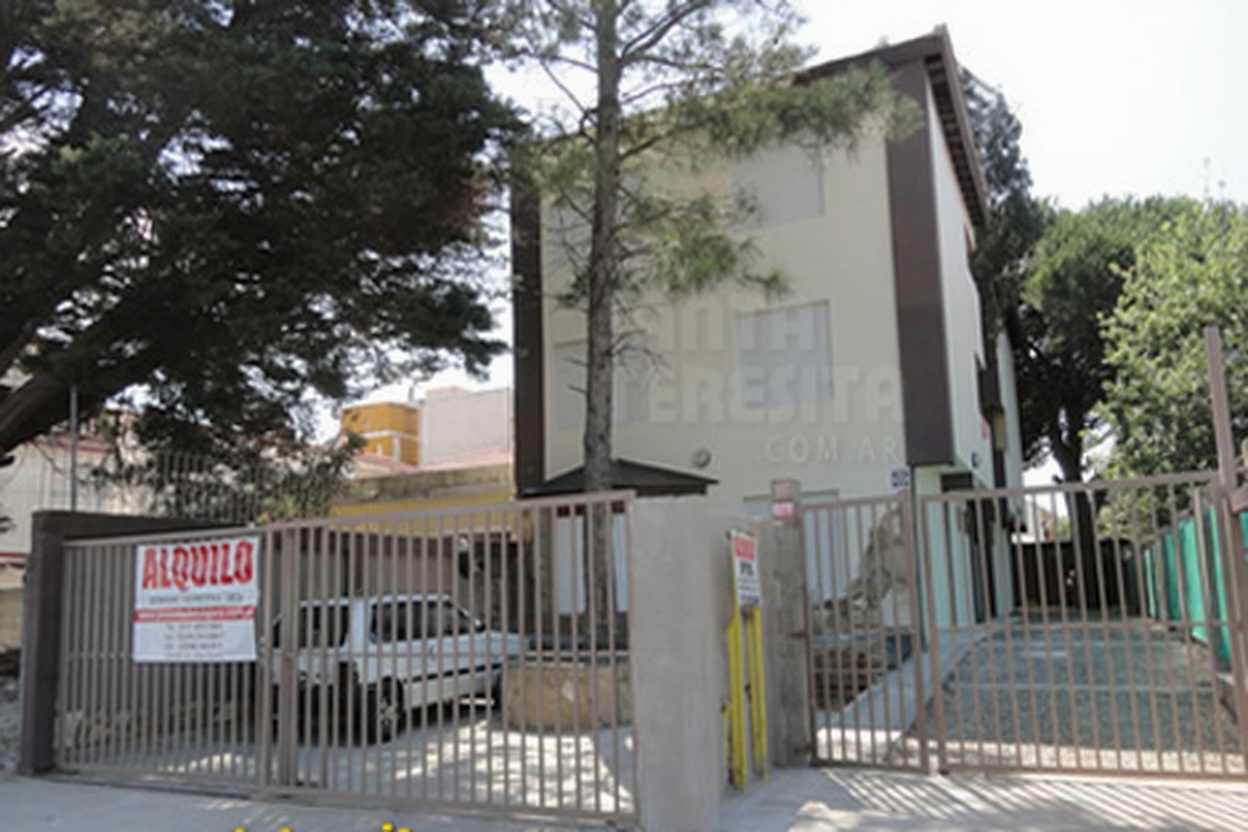 Departamentos con cochera y parrilla en Santa Teresita