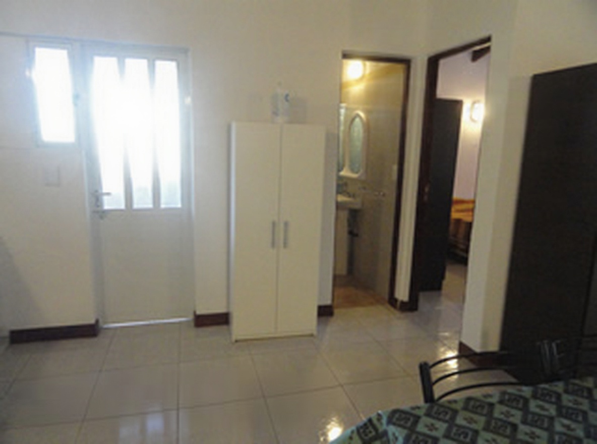 Departamentos con cochera y parrilla en Santa Teresita miniatura 3