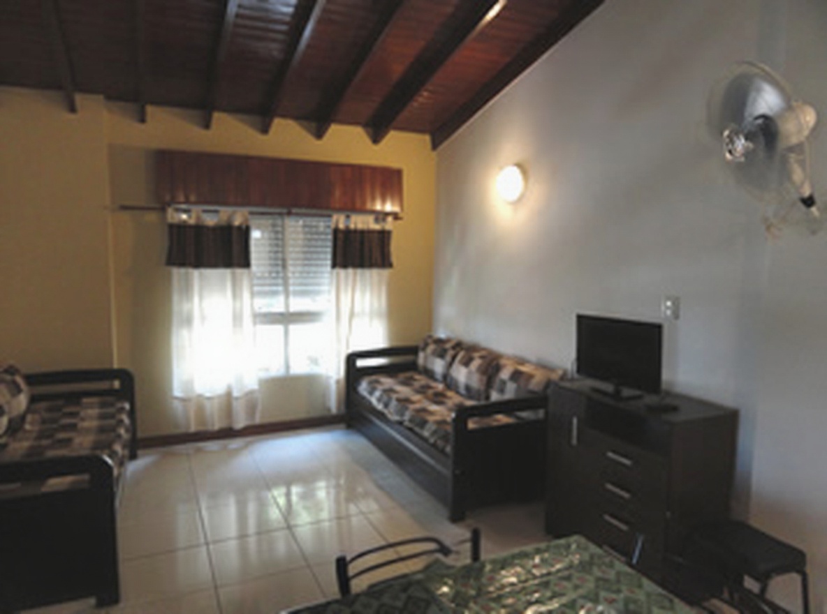 Departamentos con cochera y parrilla en Santa Teresita miniatura 5