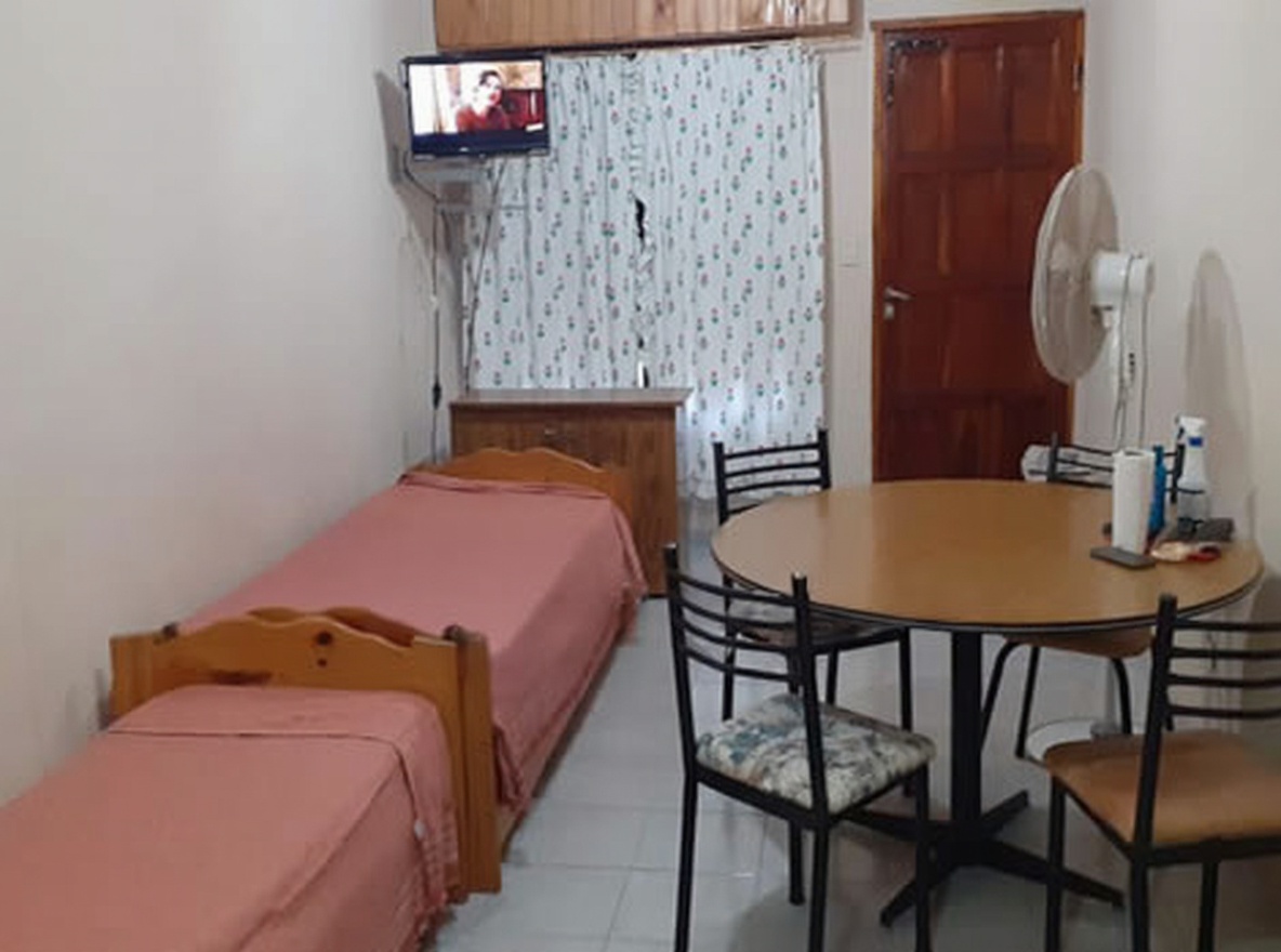 Departamentos con cochera en Santa Teresita miniatura 3