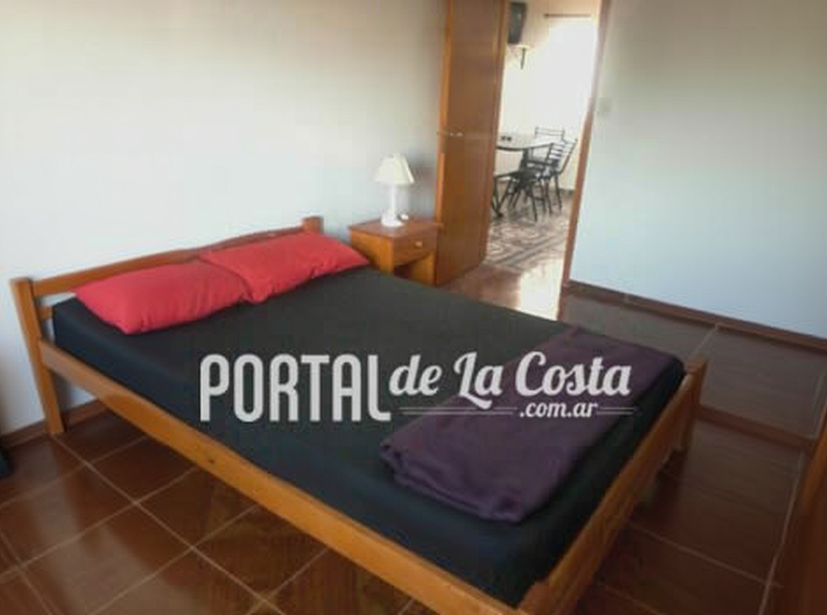 Departamentos con cochera y parrilla a 250 metros del mar en Santa Teresita miniatura 10