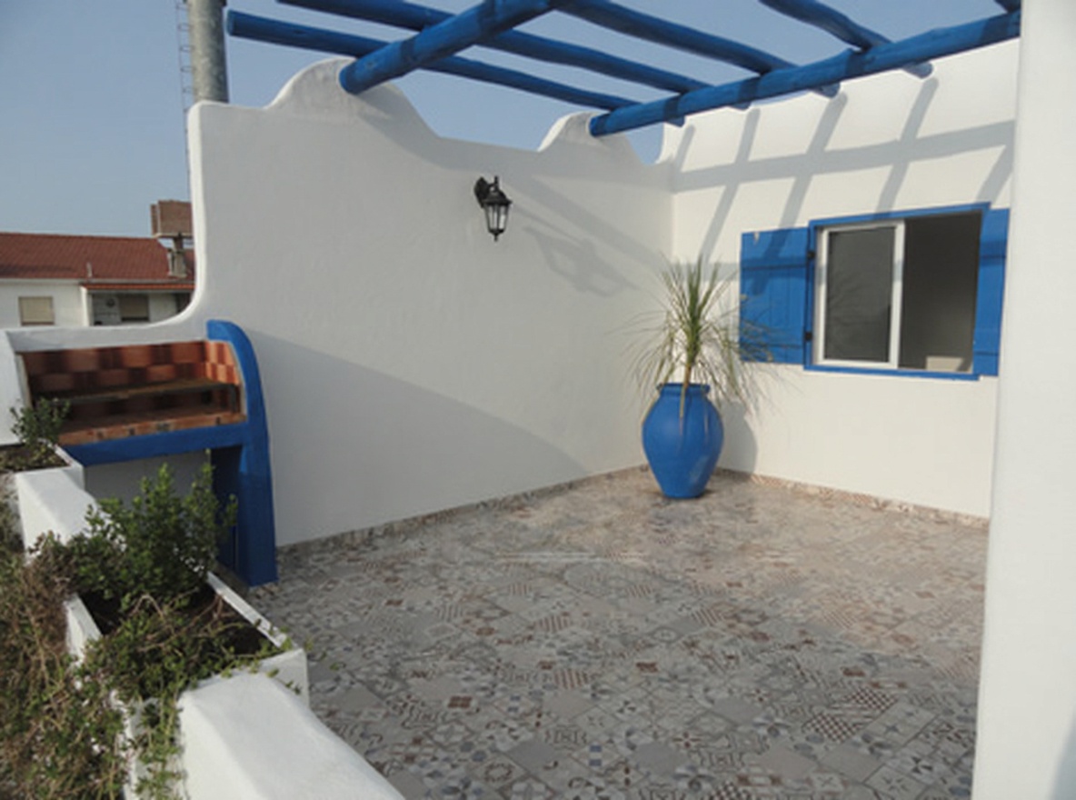 Departamentos con parrilla a 150 metros del mar en Mar del Tuyú miniatura 10