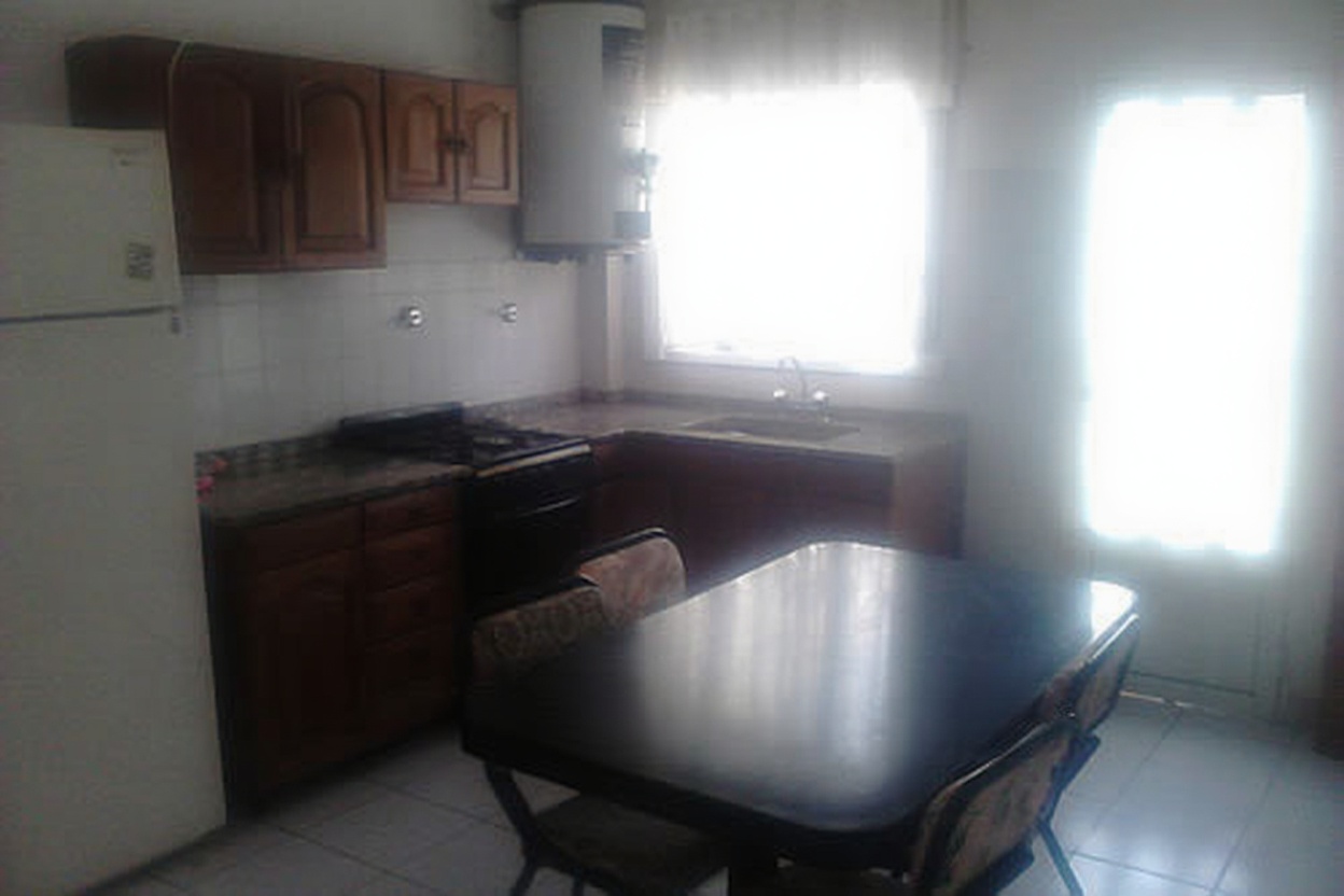 Departamentos con vista al mar frente al mar en Mar del Tuyú miniatura 3