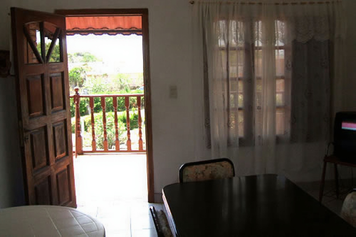 Departamentos con vista al mar frente al mar en Mar del Tuyú miniatura 8