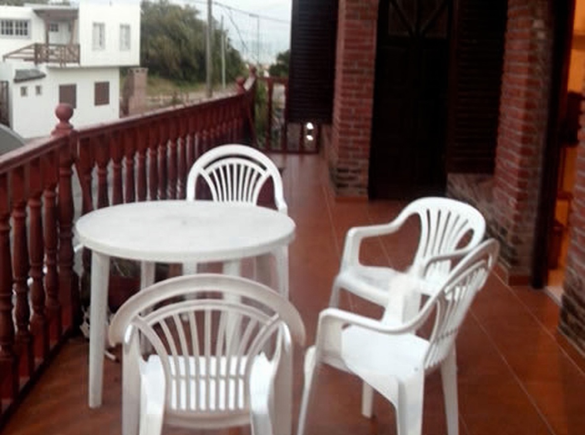 Departamentos con vista al mar frente al mar en Mar del Tuyú miniatura 10