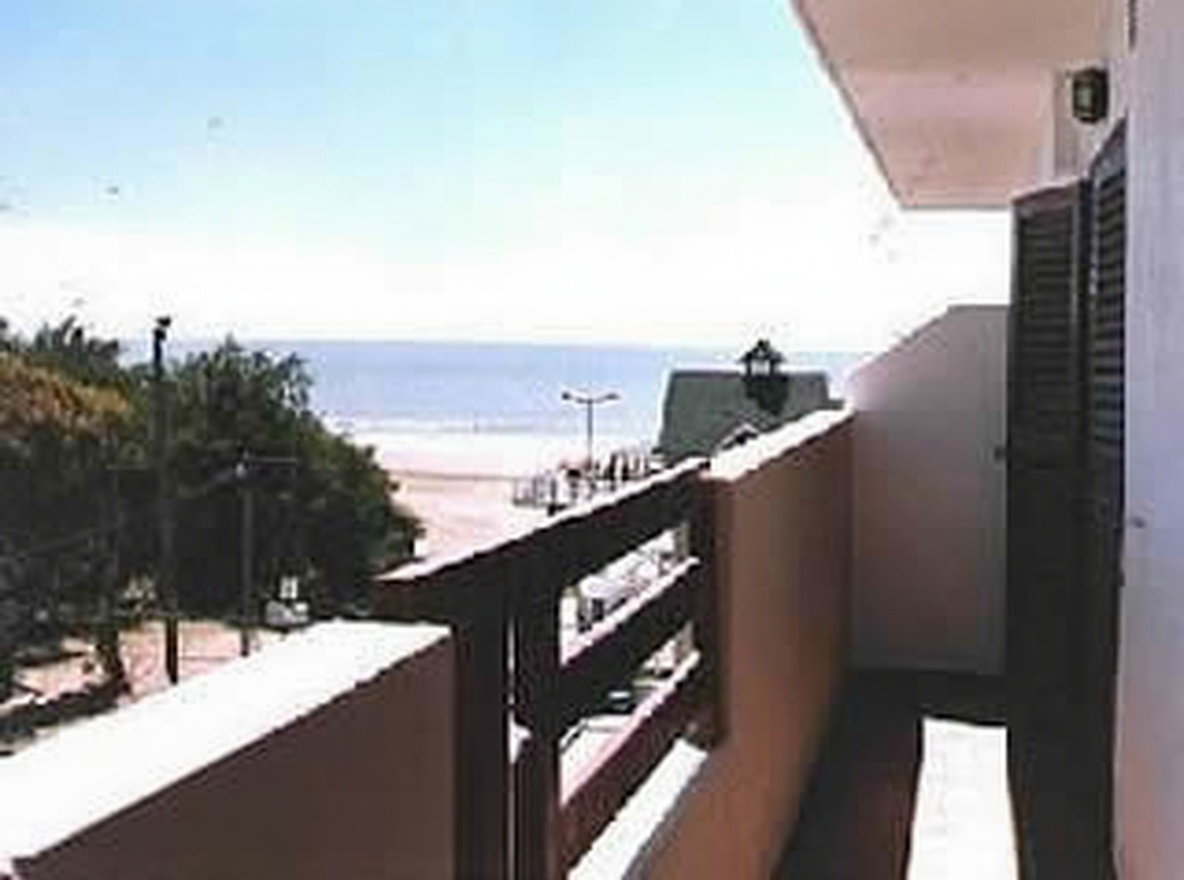 Departamentos frente al mar en Lucila del Mar miniatura 5