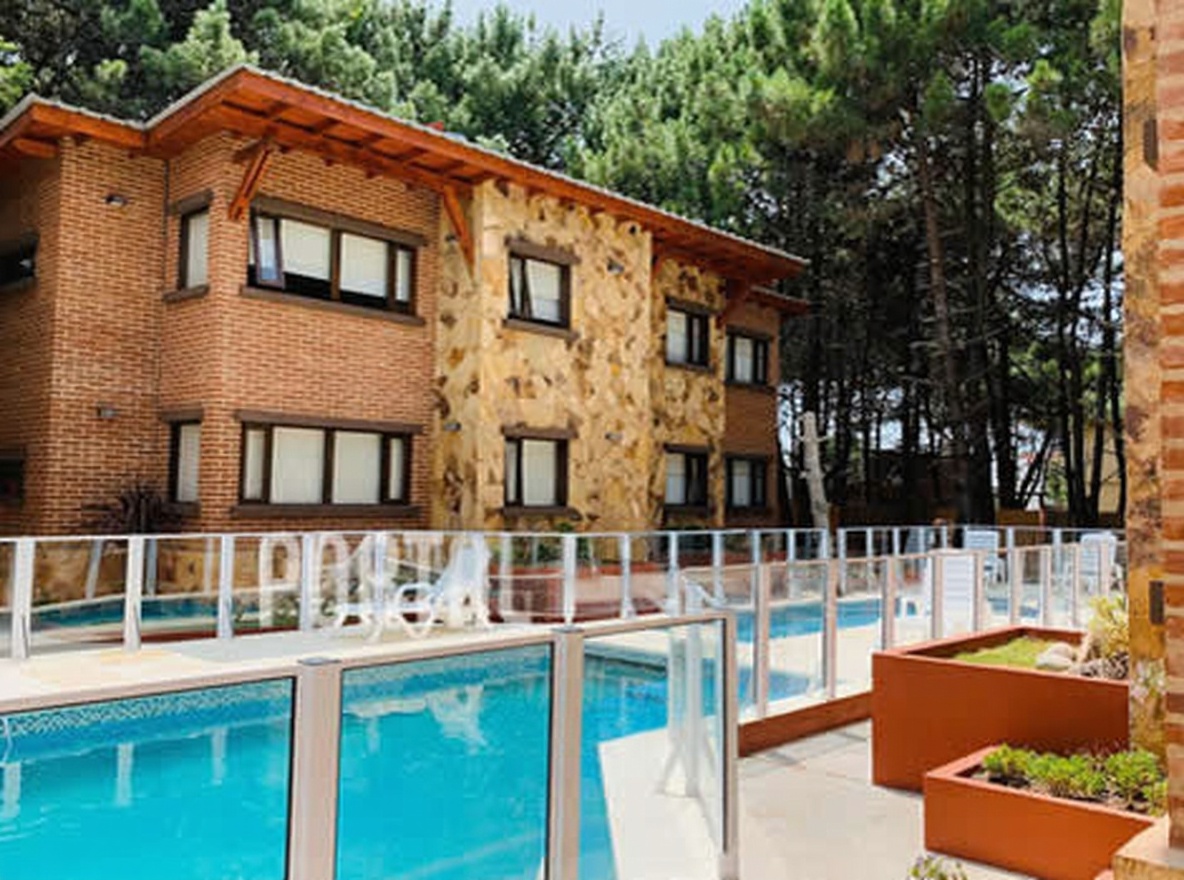 Departamentos para 2 y 4 personas cerca de la playa en Nueva Atlantis miniatura 8