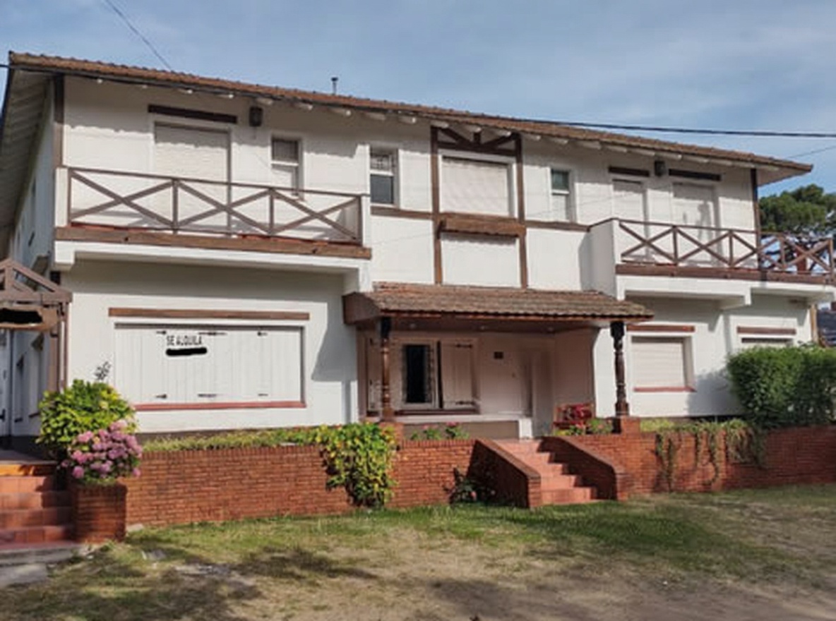 Departamentos en Villa Gesell a 5 cuadras del mar y 2 del centro