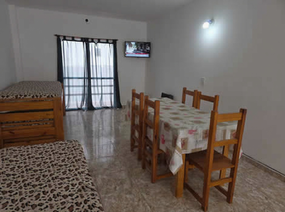 Departamentos a metros del mar en Santa Teresita miniatura 4