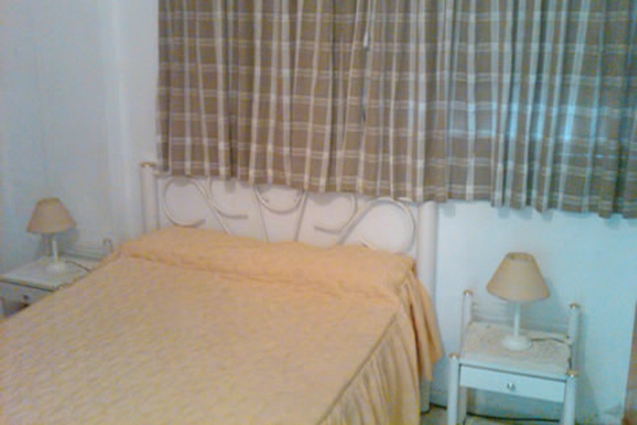 Departamentos con balcón y vista al mar frente al mar en Costa del Este miniatura 6