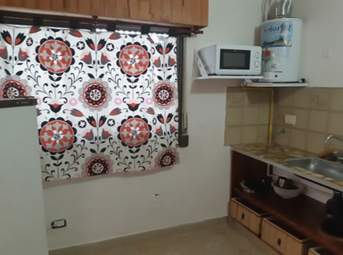 Departamentos sobre peatonal y a media cuadra del mar en Santa Teresita miniatura 6