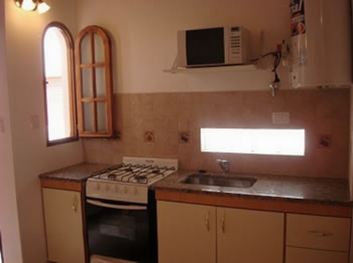 Departamentos con cochera a 200 metros del mar en Santa Teresita miniatura 5