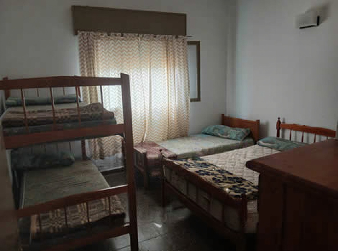 Departamentos a 150 metros del mar en San Clemente del Tuyú miniatura 5