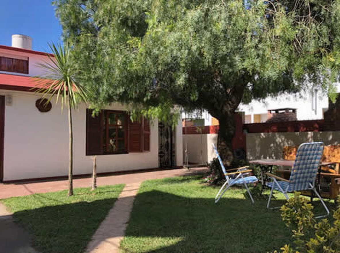 Departamentos con parque y parrilla a 5 cuadras del mar en Las Toninas miniatura 8