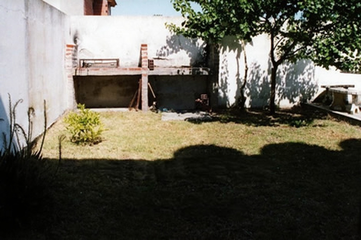 Departamentos con cochera a 100 metros del mar en Las Toninas miniatura 7