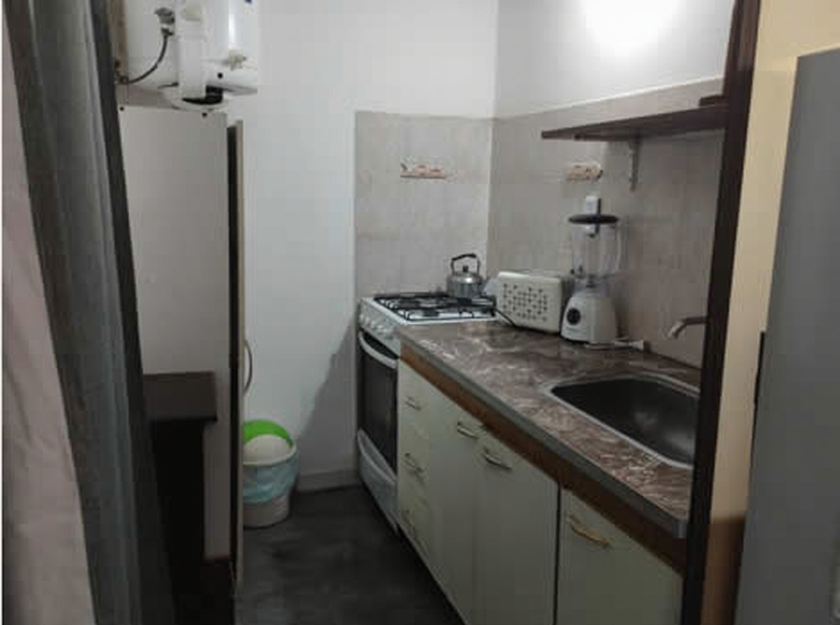 Monoambiente con WiFi a 100 metros del mar en Las Toninas miniatura 12