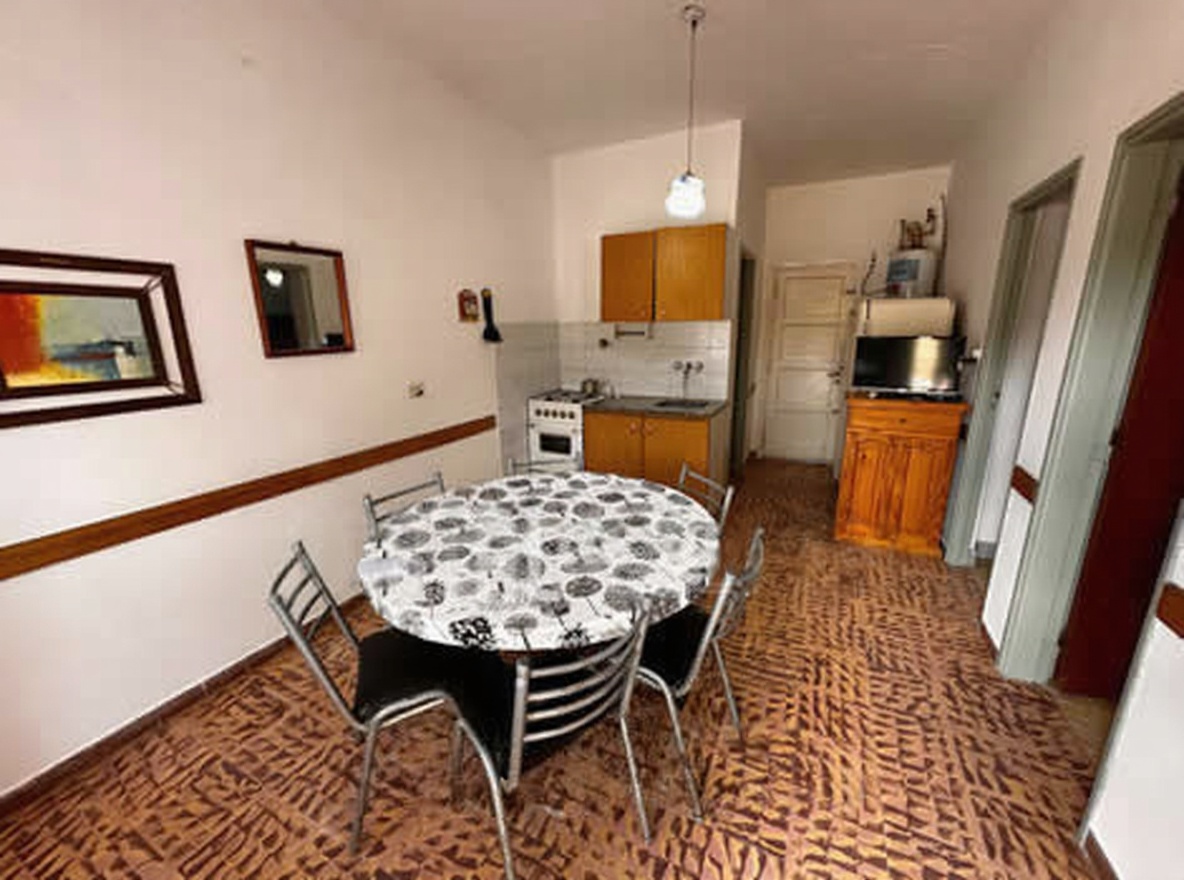 Departamentos con cochera a 200 metros del mar en Las Toninas miniatura 4