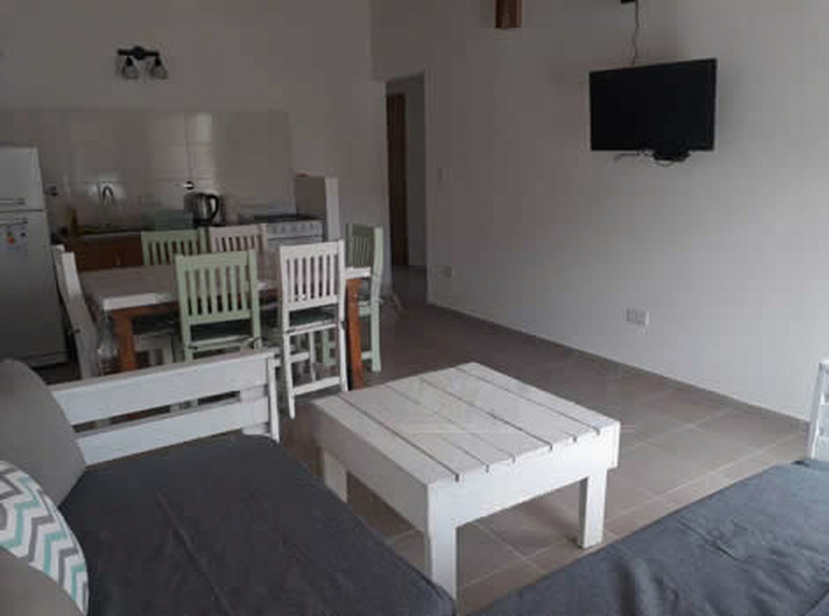 Departamentos con parrilla en Las Toninas miniatura 2