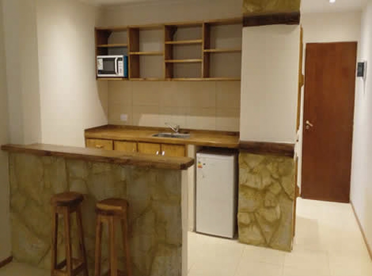 Departamentos a 1 cuadras del mar en Las Toninas miniatura 2