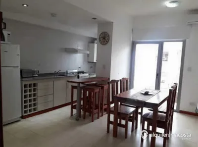 Departamentos con pileta y parrilla a 2 cuadras del mar en Santa Teresita