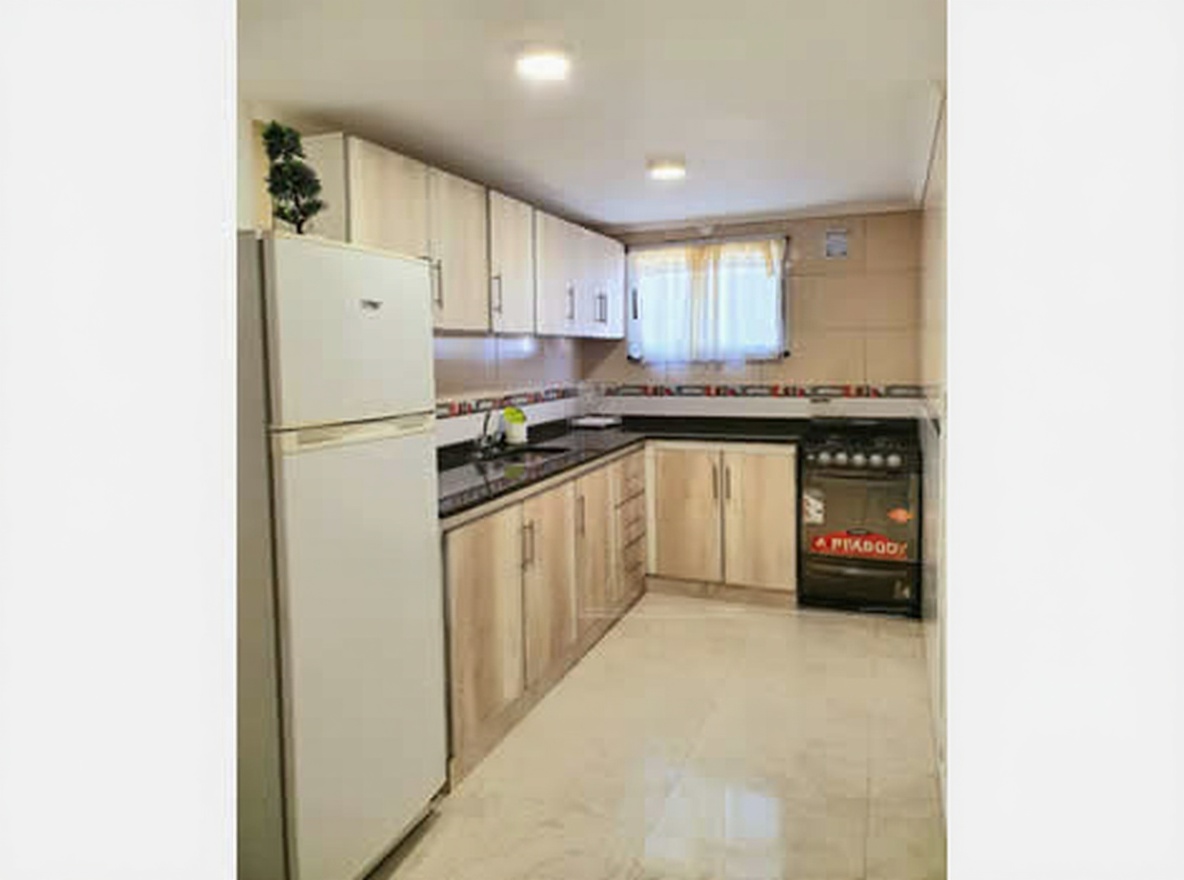 Departamentos para 3, 7 y 8 personas cerca del mar en Mar de Ajó miniatura 7