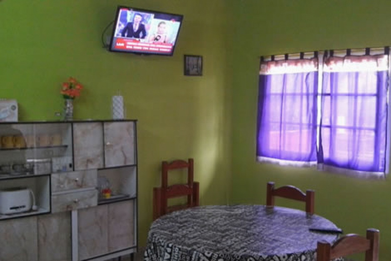 Departamentos a 6 cuadras del mar en San Clemente del Tuyú miniatura 2