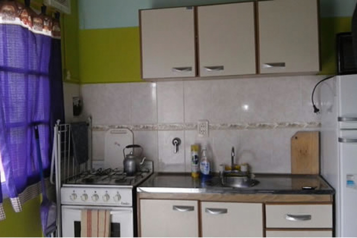 Departamentos a 6 cuadras del mar en San Clemente del Tuyú miniatura 3