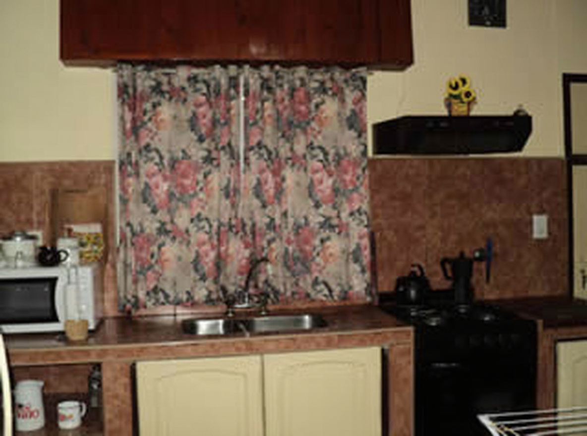 Departamentos a 50 metros del mar en San Clemente del Tuyú miniatura 7