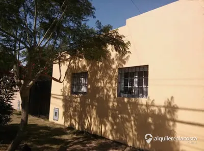 Departamentos para 4 y 6 personas en zona centro de Mar de Ajó