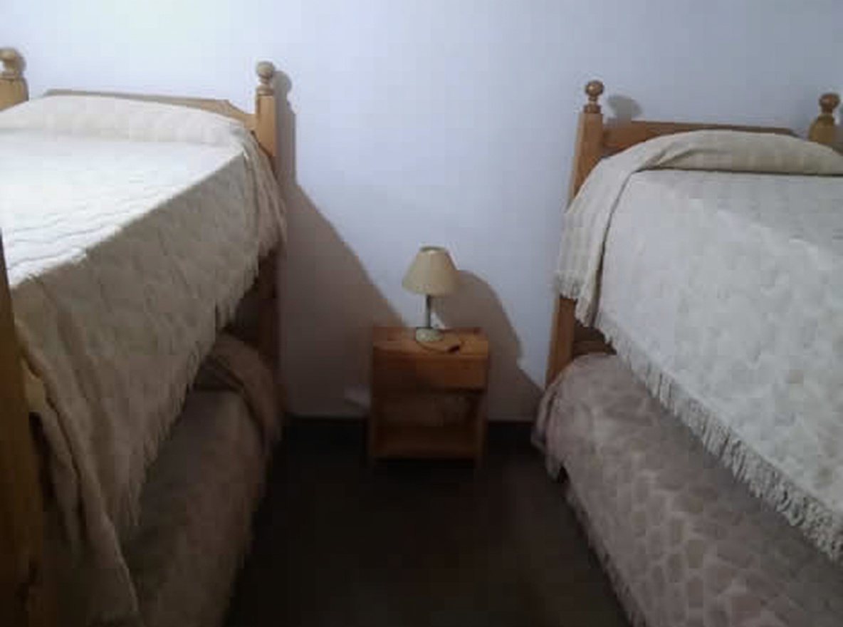 Departamentos para 4 y 6 personas en zona centro de Mar de Ajó miniatura 8