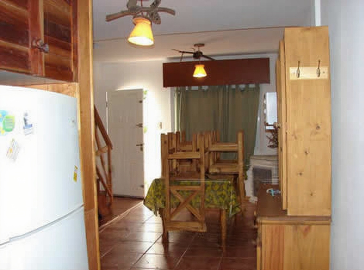 Dúplex con WiFi frente al mar en Mar del Tuyú miniatura 10