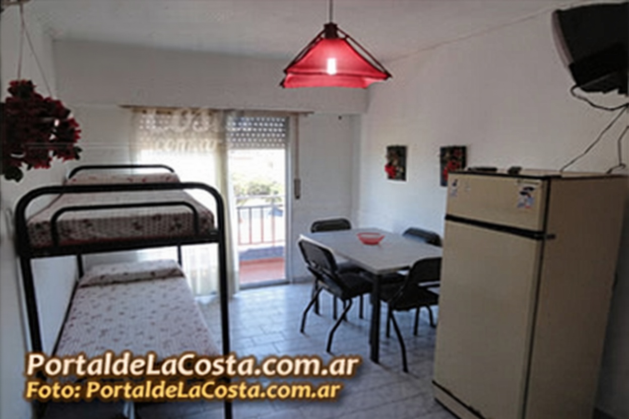 Departamentos con pileta y parrilla en Santa Teresita miniatura 4