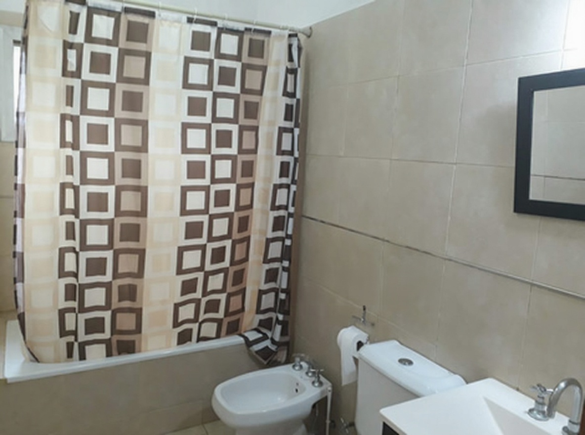 Departamentos con cochera y parrilla en San Clemente del Tuyú miniatura 6