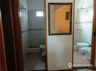 Departamento con cochera y parrilla a 100 metros del mar en Las Toninas foto 5