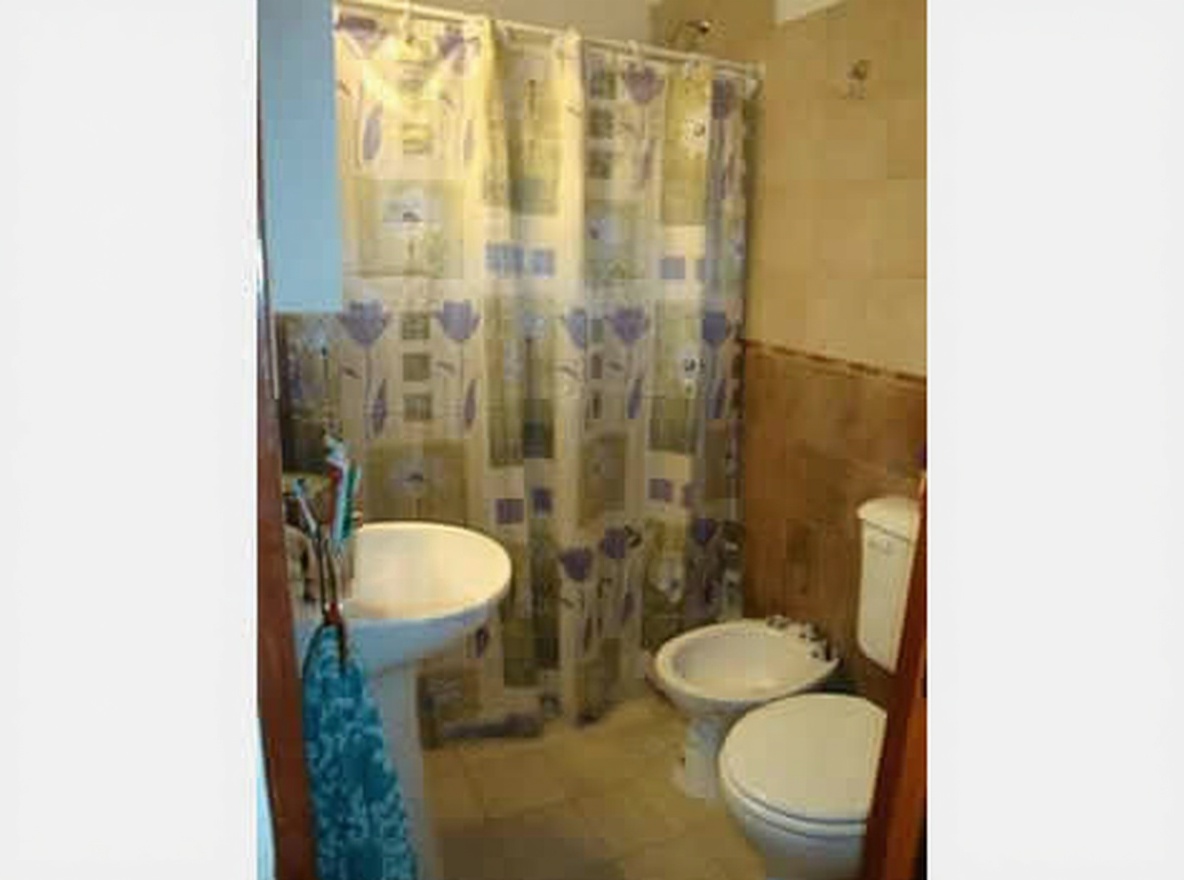 Casa con parrilla en Santa Teresita miniatura 5