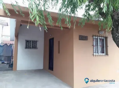 Departamento con WiFi a 200 metros del mar en Mar del Tuyú