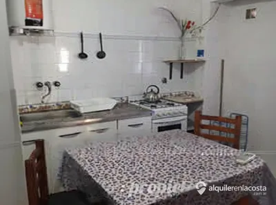 Departamento con WiFi a 200 metros del mar en Mar del Tuyú foto 3