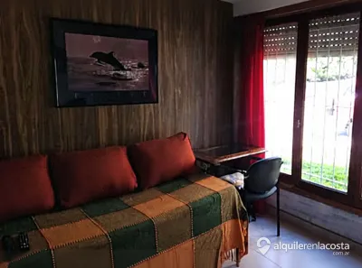 Departamento cómodo a 1 cuadra de Playa Varese foto 3
