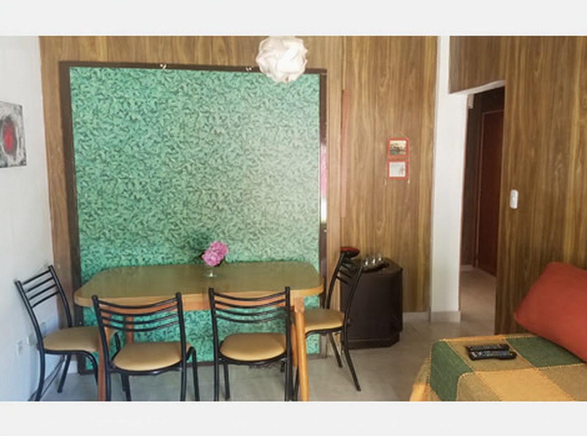 Departamento cómodo a 1 cuadra de Playa Varese miniatura 5