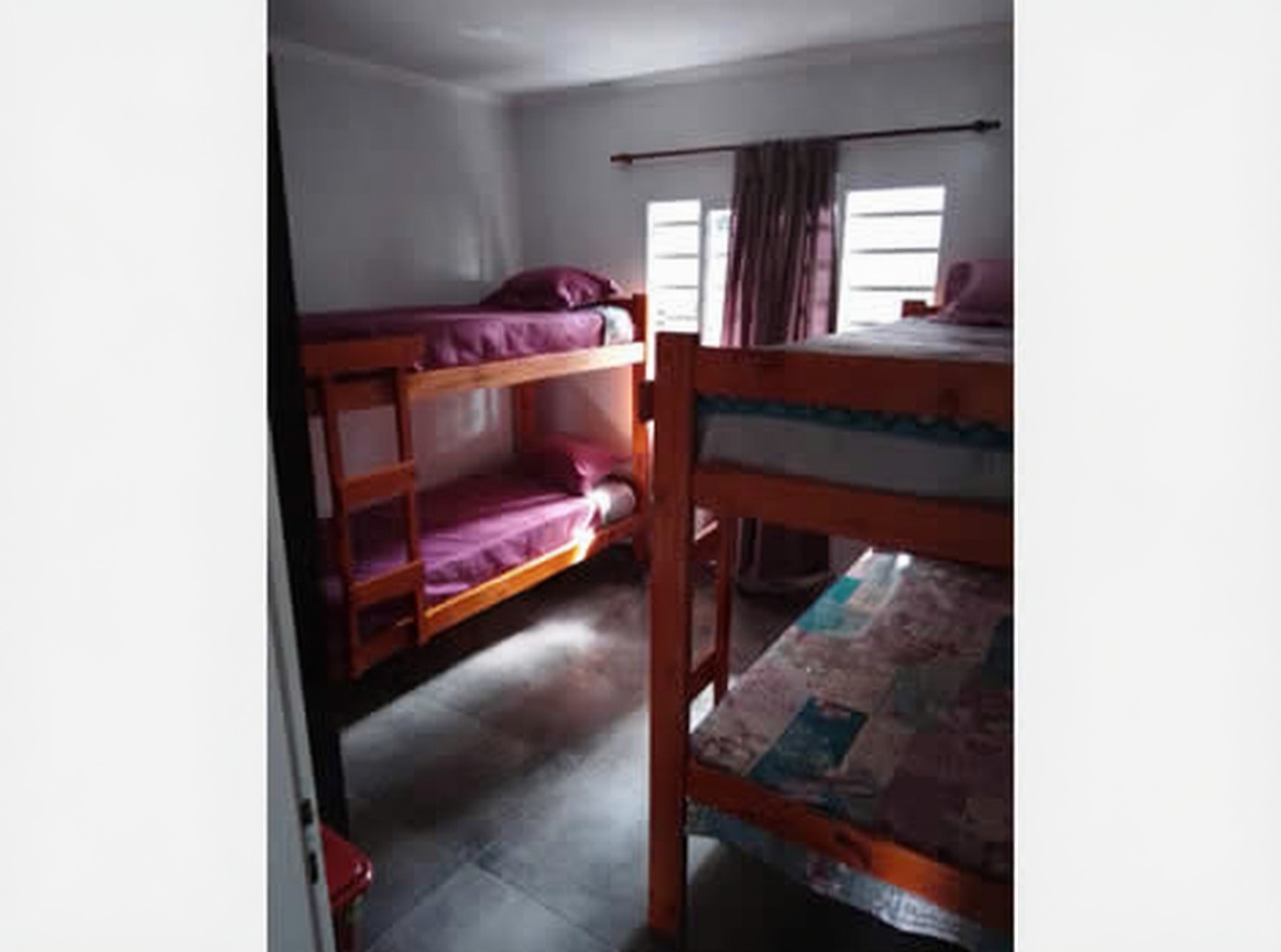 Dúplex con pileta y parrilla frente al mar en Mar del Tuyú miniatura 4