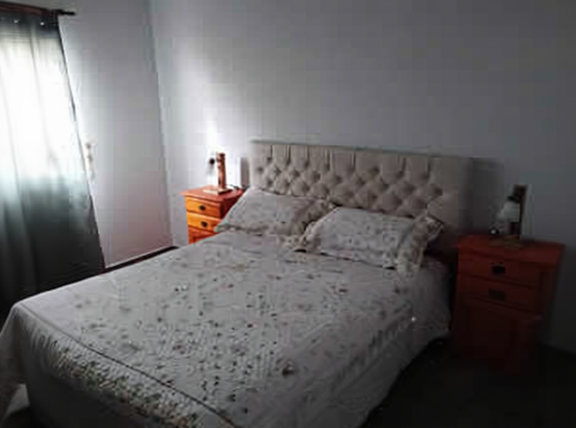 Dúplex con pileta y parrilla frente al mar en Mar del Tuyú miniatura 5