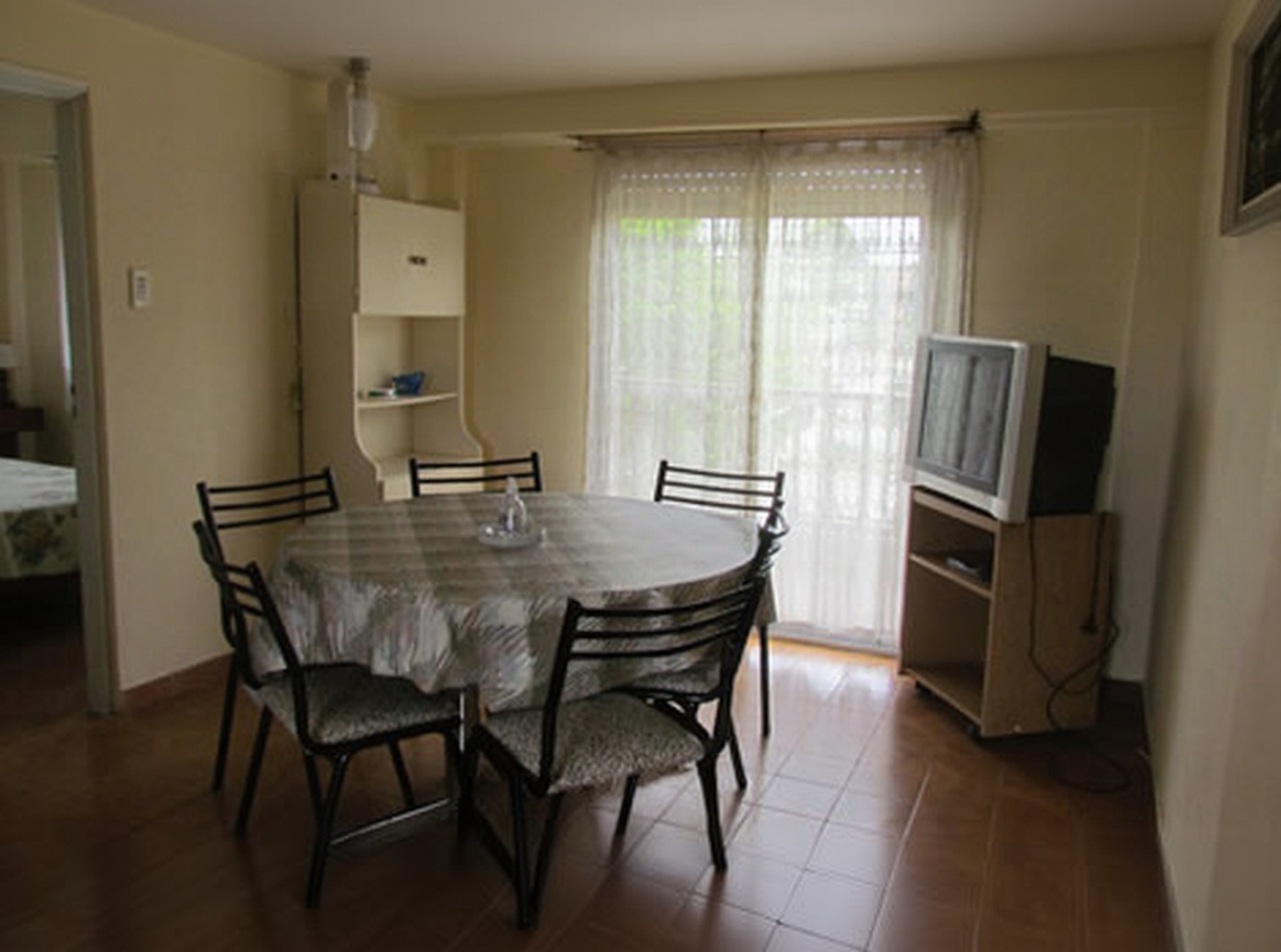 Departamentos a 5 cuadras del mar en San Clemente del Tuyú miniatura 7